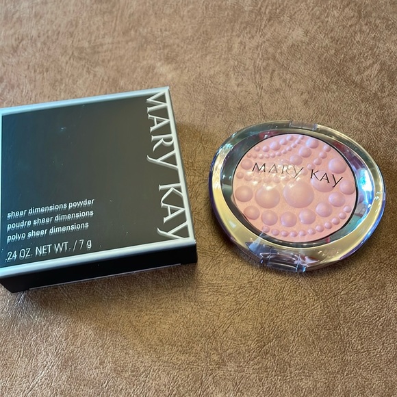 Mary Kay Other - Mary Kay Sheer Dimensions Powder Pearls Opalescent Brand New